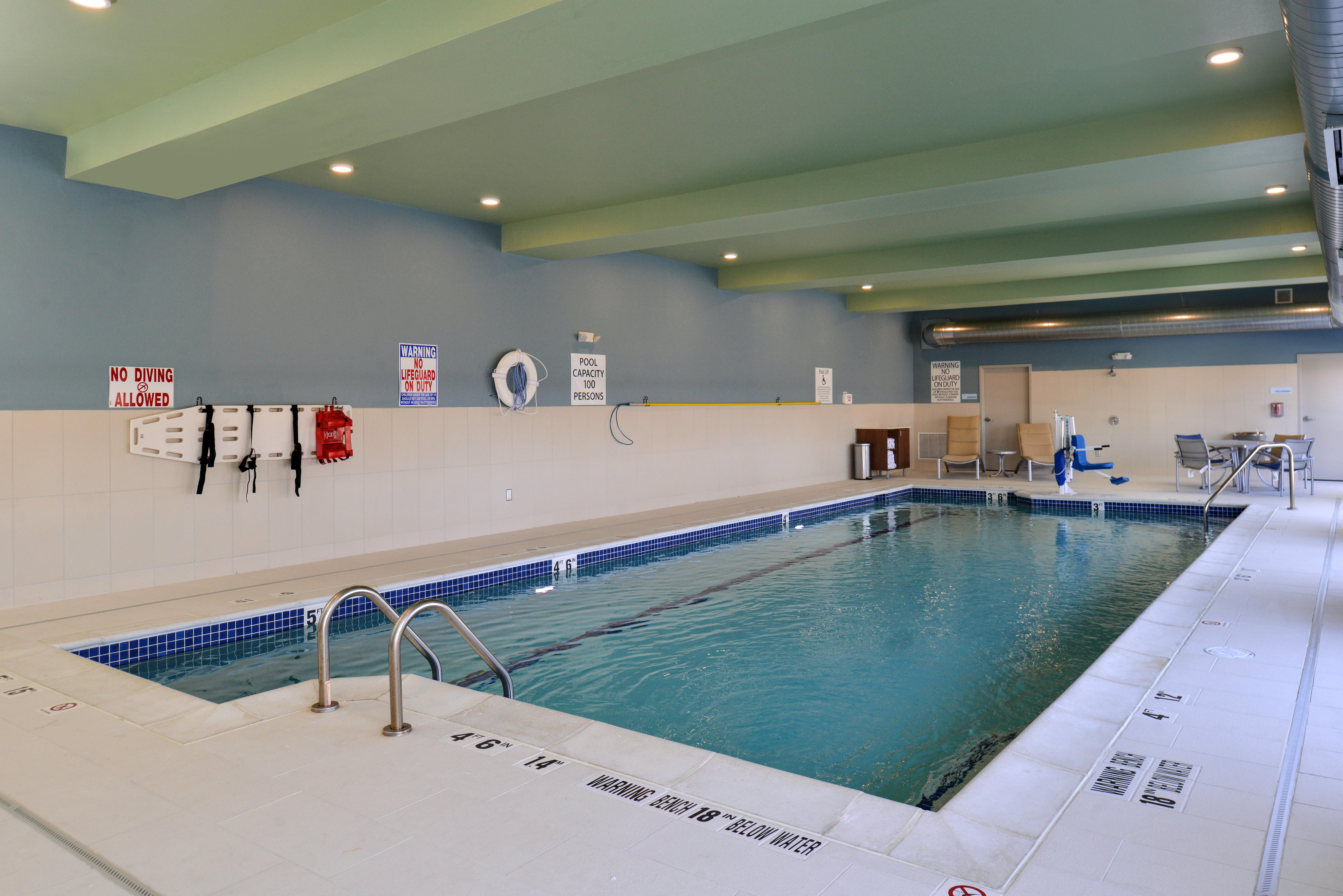 Holiday Inn Express & Suites - Brighton South - Us 23 By Ihg Kültér fotó